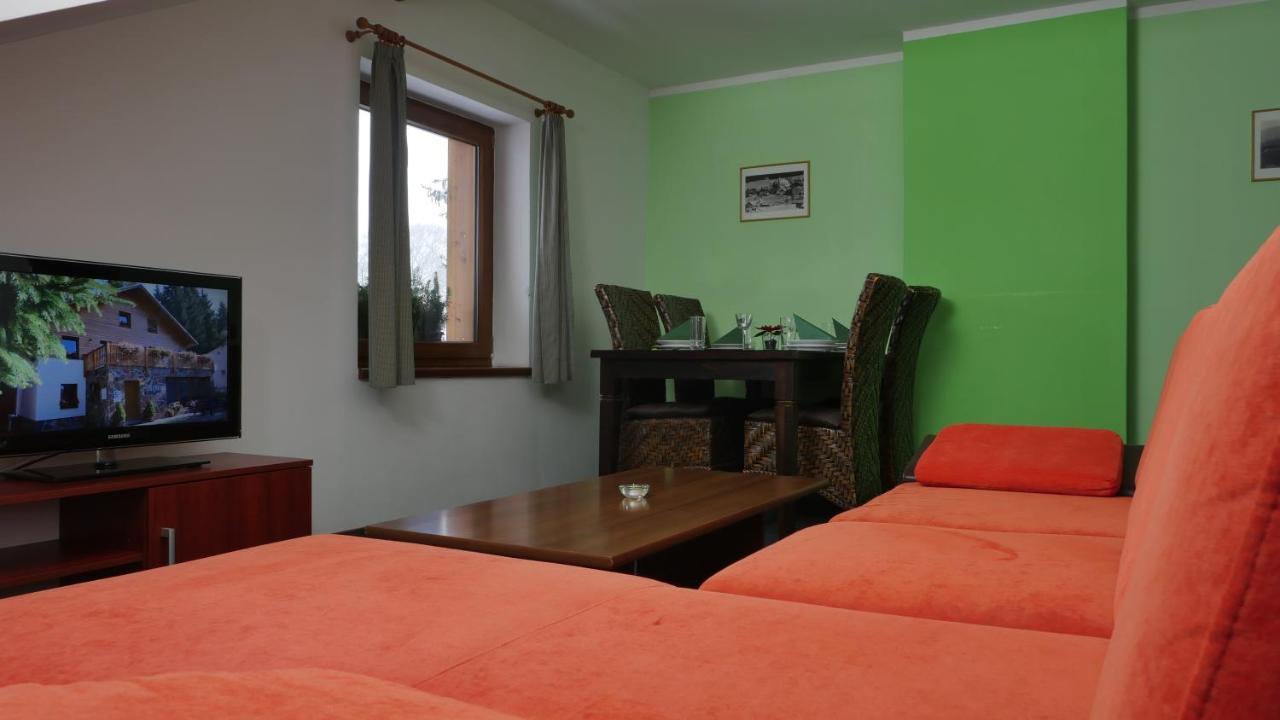 Pension Aspen Harrachov Esterno foto