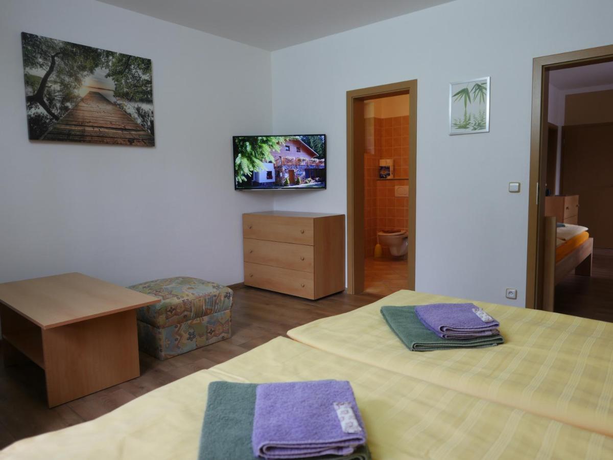 Pension Aspen Harrachov Esterno foto