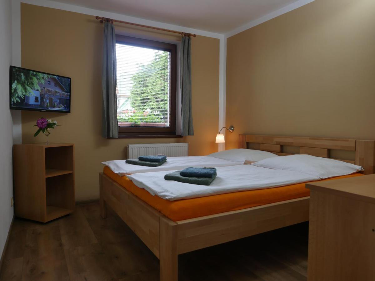 Pension Aspen Harrachov Esterno foto