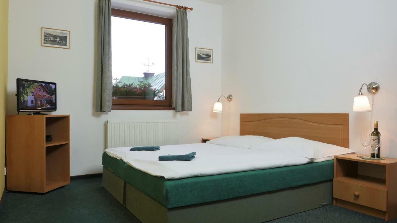 Pension Aspen Harrachov Esterno foto