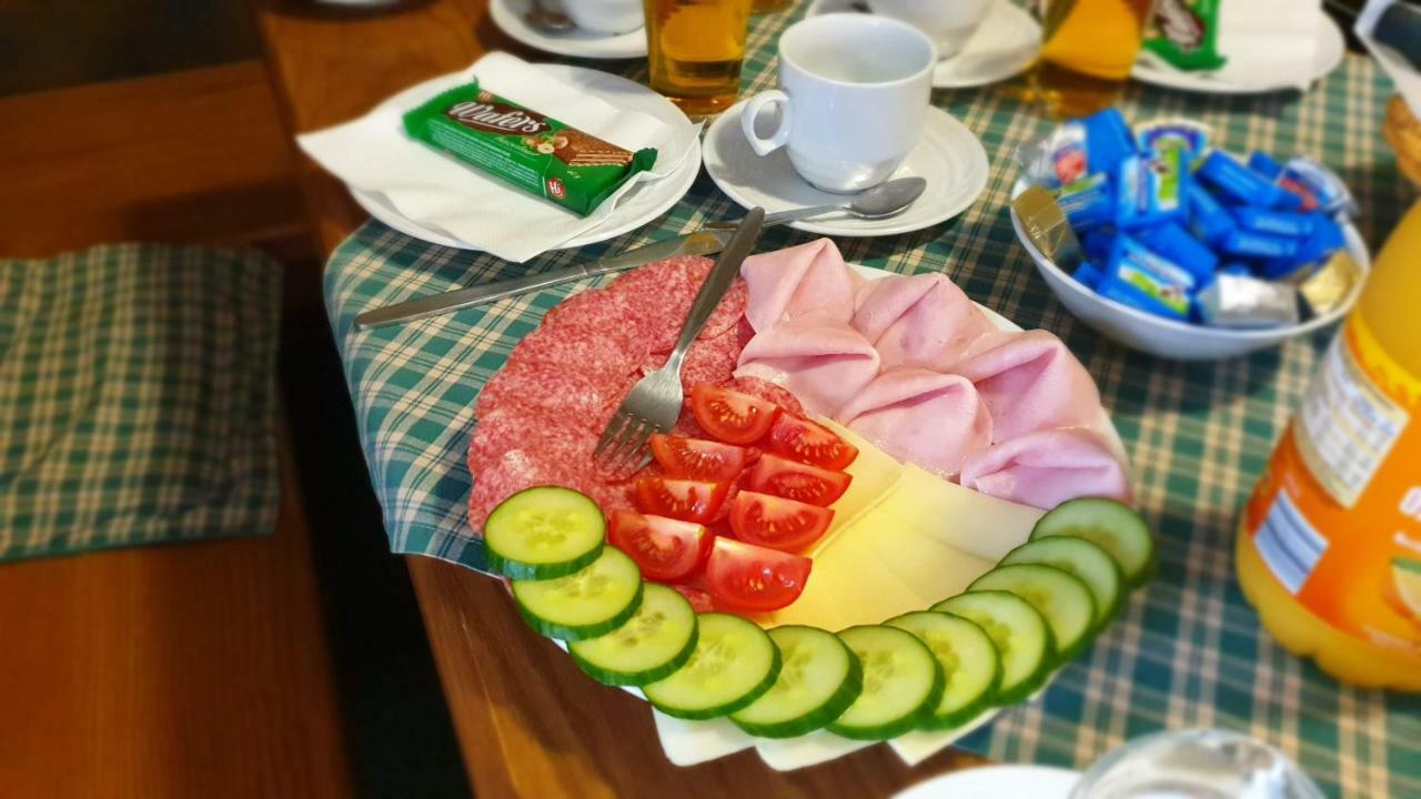 Pension Aspen Harrachov Esterno foto